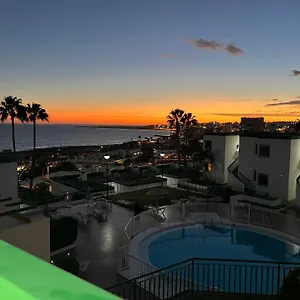 Sea View 2br Toploctaion Heated Pool 5 Min To Apartamento